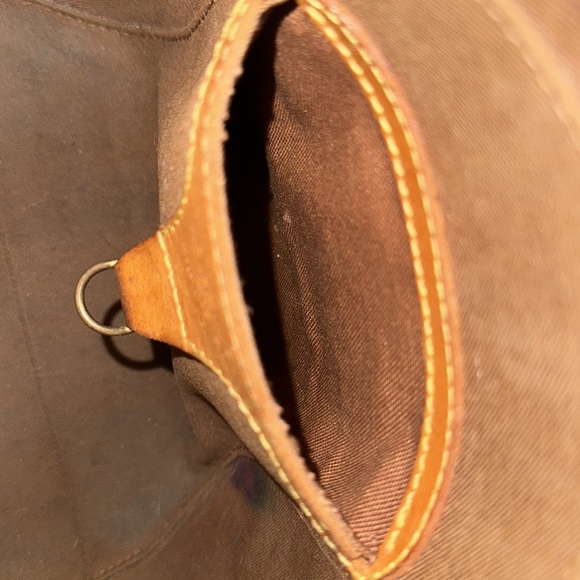 Louis Vuitton monogram mini ellipse - Picture 15 of 16